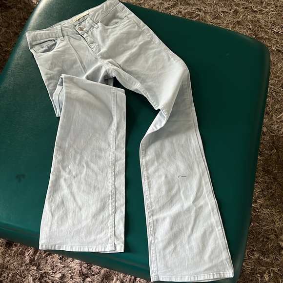 Bundle of two starchy denim. - Picture 2 of 7